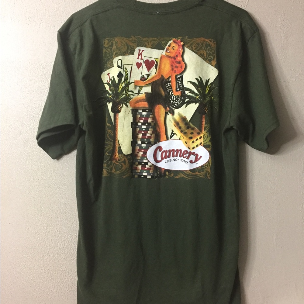 NEW w/Tags Men’s T Shirt